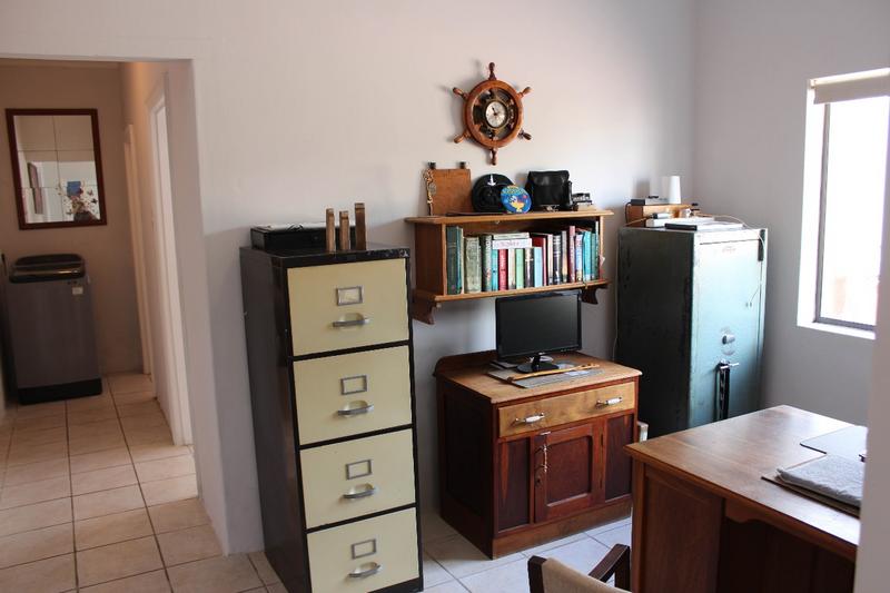 4 Bedroom Property for Sale in Albertinia Western Cape